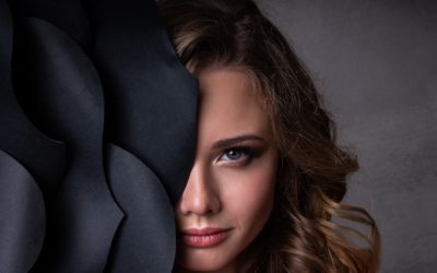 ¿Por qué aparecen las bolsas y ojeras en los ojos?